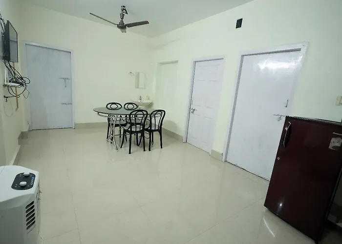 Toms Villa Along National Highway Thrissur At Nadathara